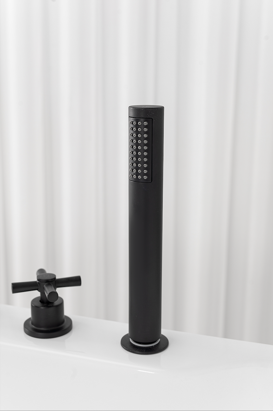 Freistehende Badewanne ARUBA schwarz matt 170x75x58 cm