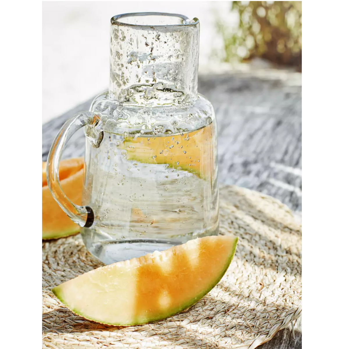 Glas Krug mit Blasen
