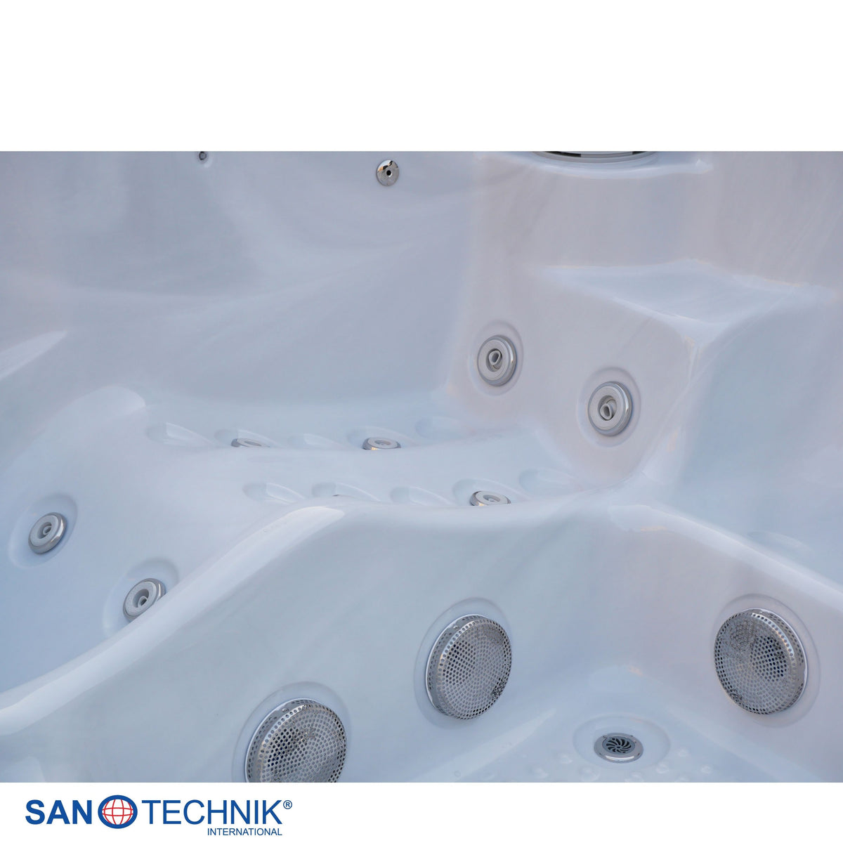 Outdoorwhirlpool OASIS MAXI White Marble inkl. Stiege & Abdeckung 210x210x95 cm frostsicher
