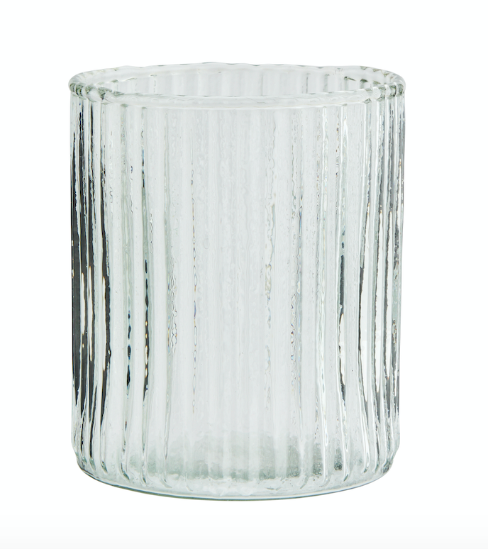 Glas mit Rillen