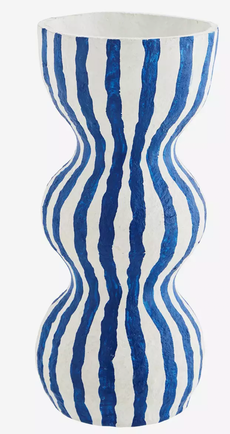 Jarrón de celulosa pintado a mano.